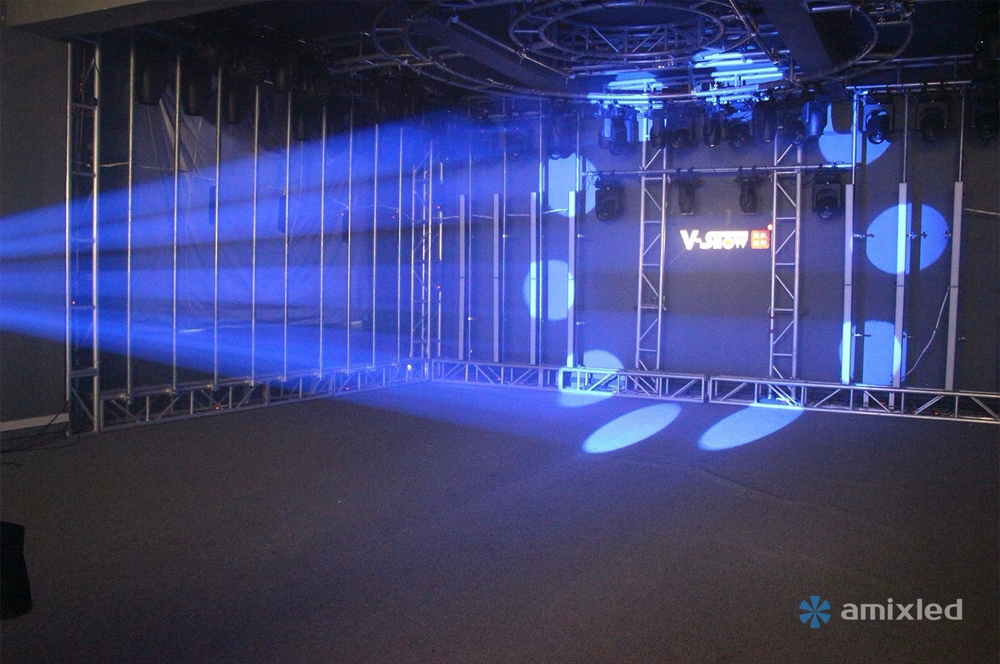 Световая голова V-SHOW S716 GOKU