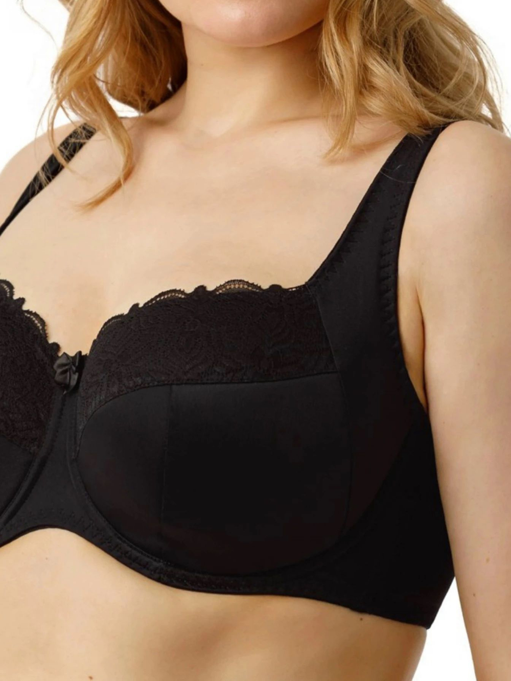 Бюстгальтер на каркасах с мягкими чашками и широким станом (Размер: 75G) (Цвет: белый)