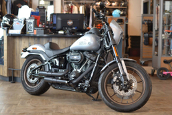 Low Rider S 114 (FXLRS), Softail Harley-Davidson 2020 Barracuda Silver