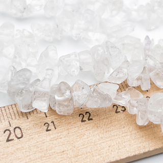 Горный хрусталь бусины, крошка 4-8 мм, цена за нить 38 см