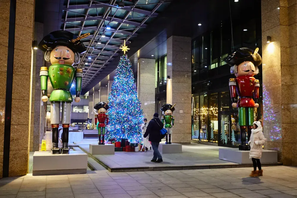 Большая фигура "Щелкунчик" солдатик