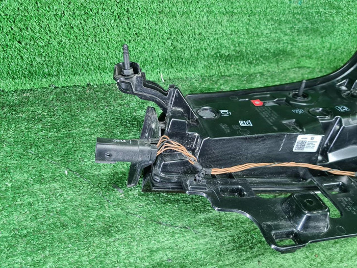 Фонарь правый внешний Cadillac XT6 (2019-н.в.)