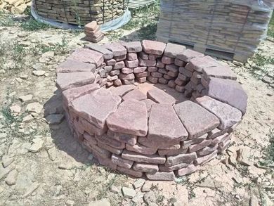 Доставка №2591 Очаг из камня галтованного Красного г. Томск