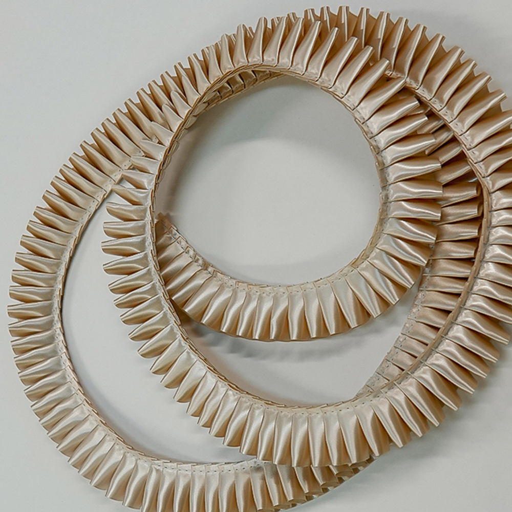 Лента плиссированная для наградных розеток. Цвет ШАМПАНЬ. Код цвета 55.