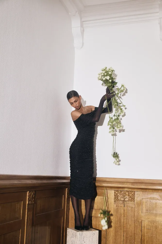 Iren midi, платье миди из черного бифлекса со стразами драпированное