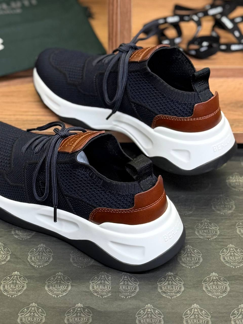 Кроссовки Berluti Shadow