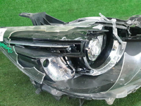Битая Фара правая Mazda CX-5 (2015-2017) LED