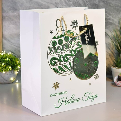 Пакет бумажный 26*32*13см с ручками "Новый год" (микс 434)