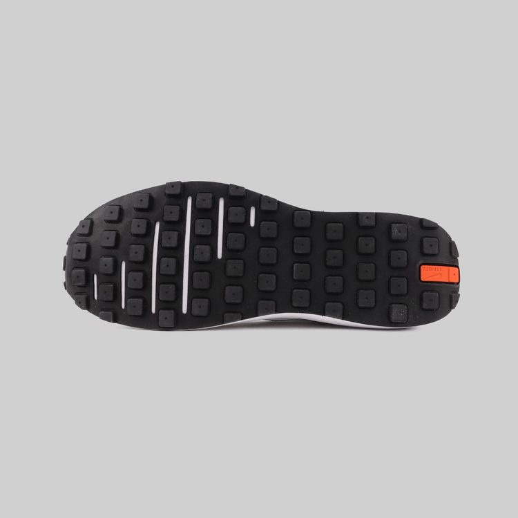 Кроссовки Nike Waffle One артикул:DA7995-100 - купить в магазине Дайс