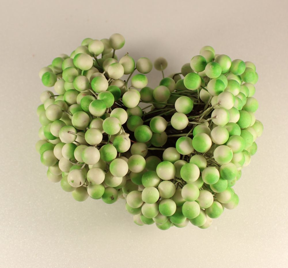 Ягоды 10 мм (длина 16см), цвет бело-зеленый, 1 уп = 400 ягодок