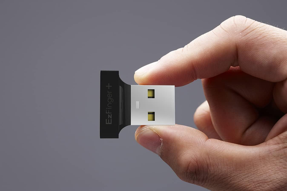 EzFinger2+ Black — Биометрический ключ безопасности с отпечатком пальца Аутентификация FIDO2/U2F для Windows Hello, Google, Office 365 и других платформ