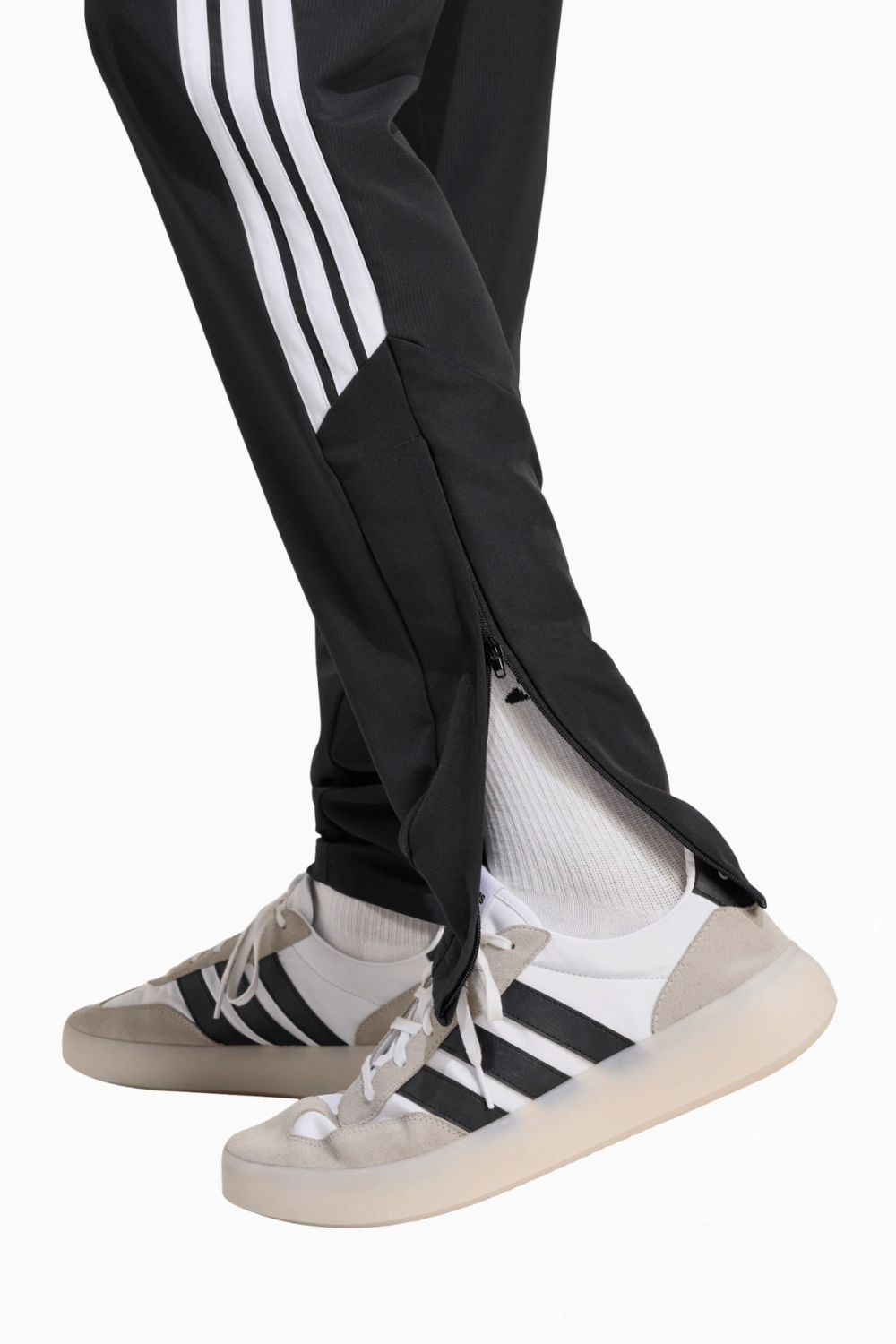 Штаны adidas Tiro 26 League Presentation - черный