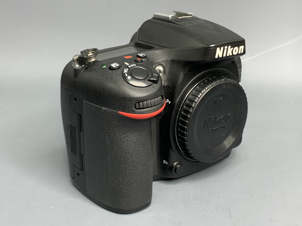 Nikon D7100 3.200 кадров