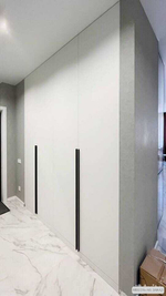 Шкаф в прихожую на заказ с консолью