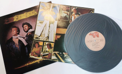 Винтажная виниловая пластинка LP Bee Gees Children Of The World (Japan 1976)
