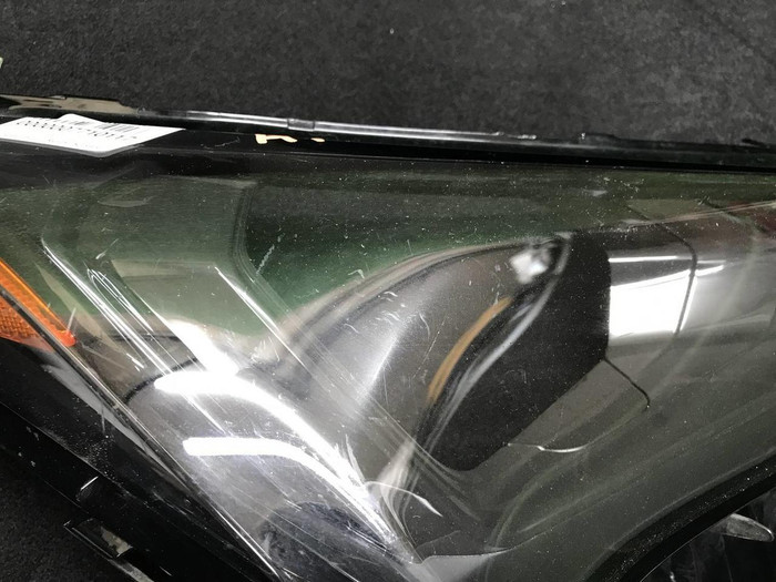 Стекло фары правое Lexus NX 1 (2017-2021)