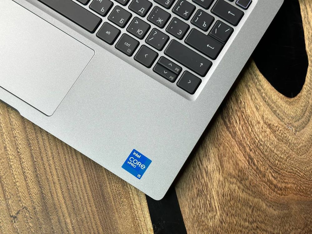 13.3" Ноутбук Dell Latitude 5320 (1920x1080, Intel Core i5-1145G7, RAM 8ГБ,SSD 128ГБ, Intel Iris Xe Graphics, Win 10Pro)