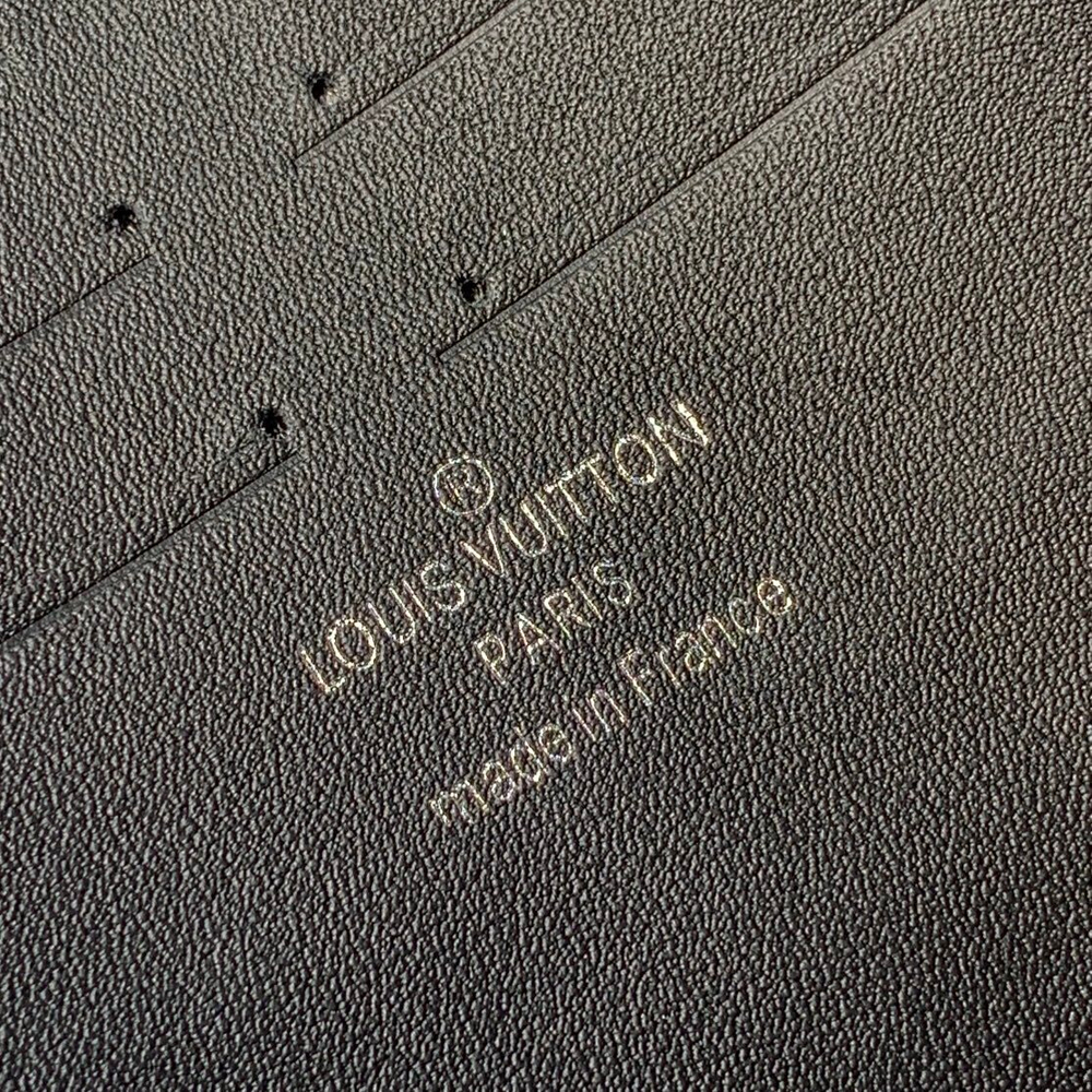 Louis Vuitton S Lock A4 Pouch