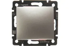 Выключатель Legrand Valena 1-клавишный алюминий 21026