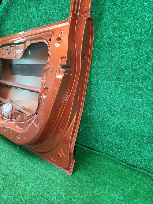 Дверь передняя правая KIA Sportage 3 (2010-2016)