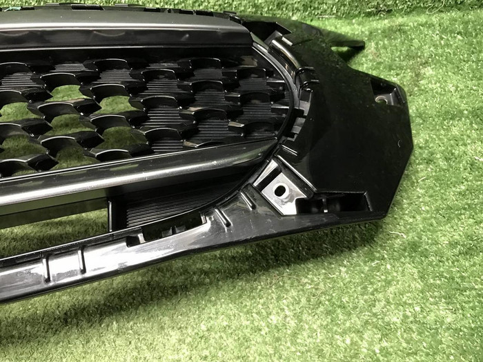 Решетка радиатора Kia XCeed (2019-2023)