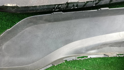 Бампер передний Toyota Camry 8 XV70 (2017-2021)