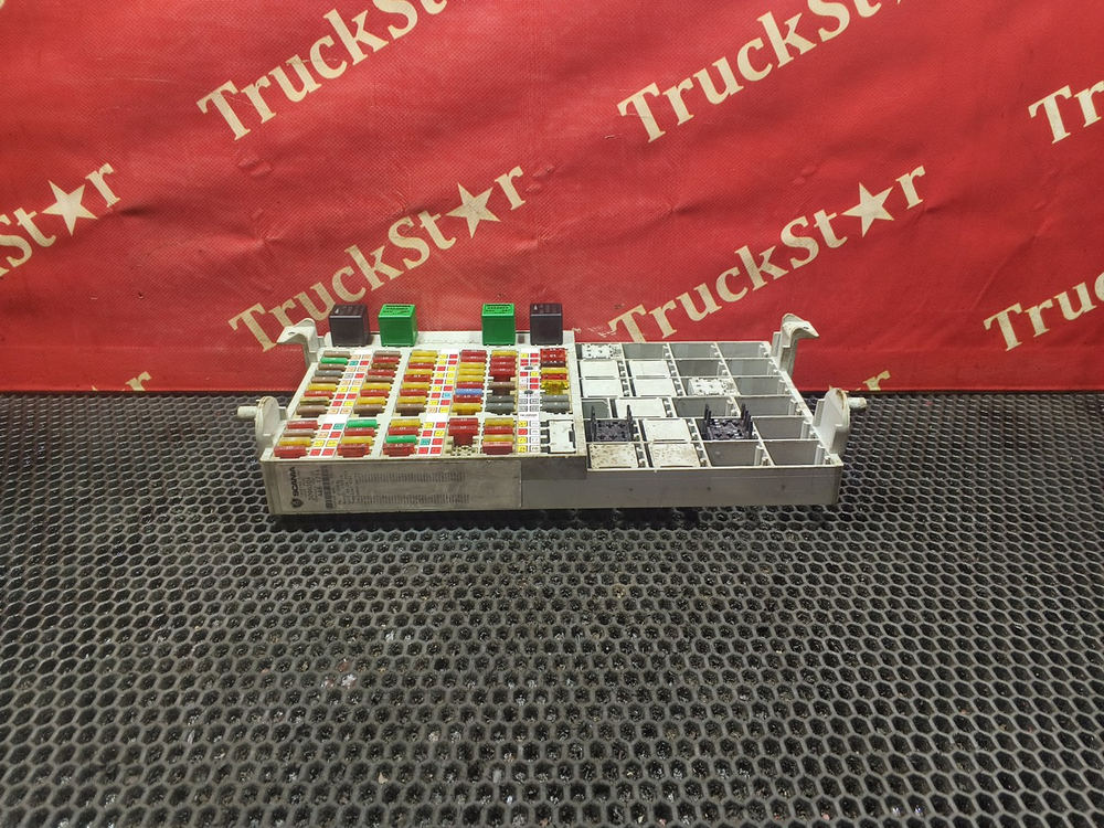 Блок предохранителей