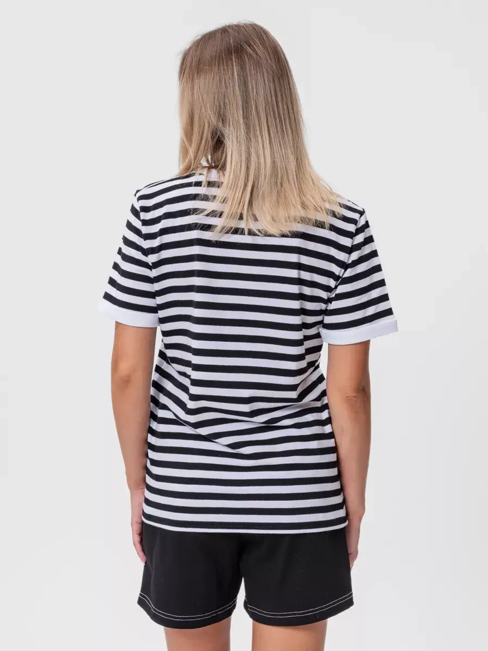 Футболка в полоску