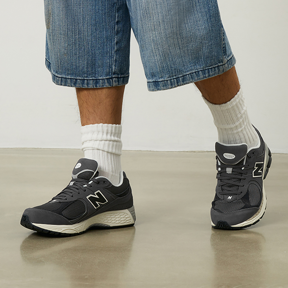 Кроссовки New Balance Nb 2002R