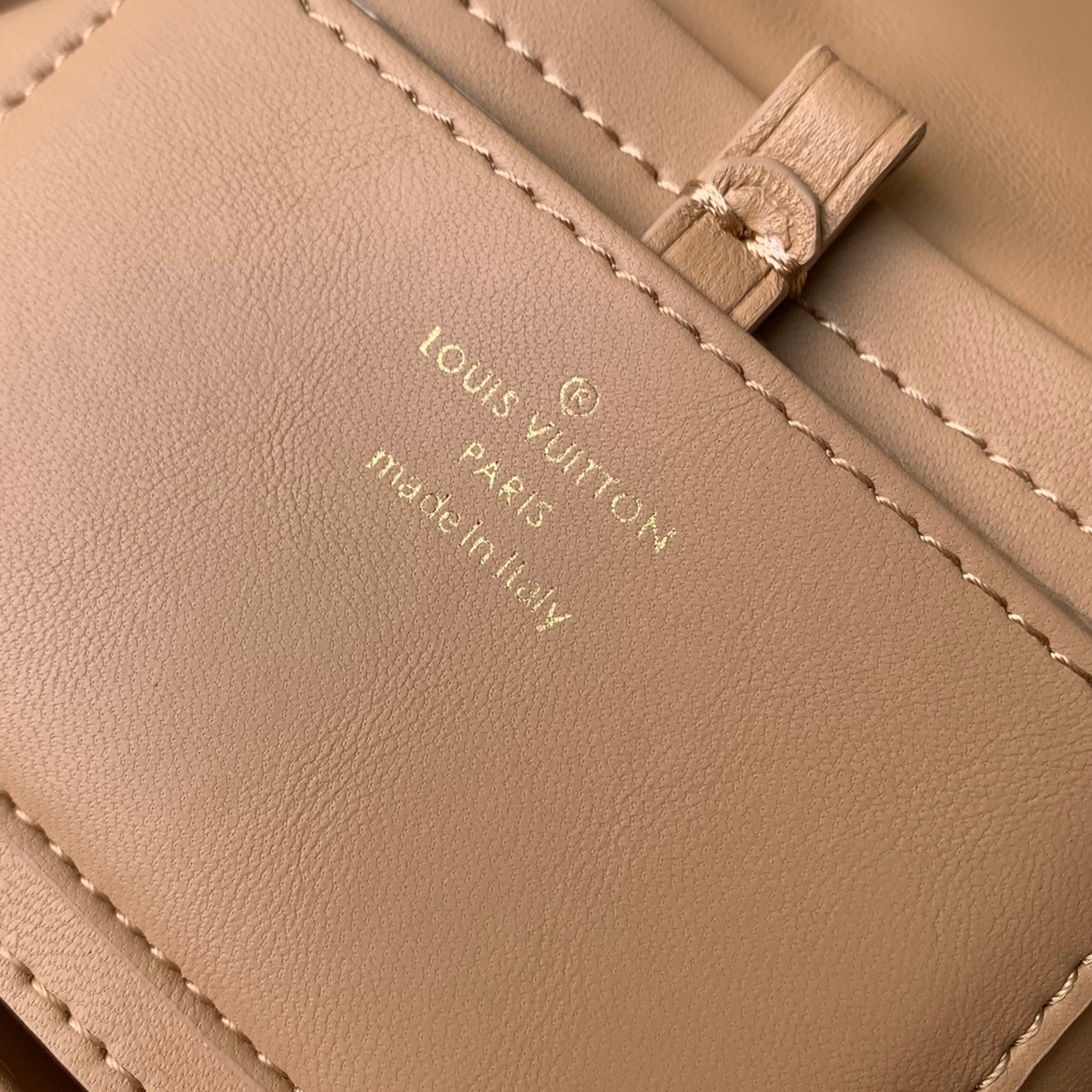 Louis Vuitton GO-14 PM