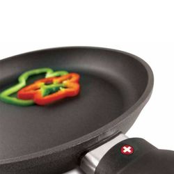 Сковорода Swiss Diamond XD 6424