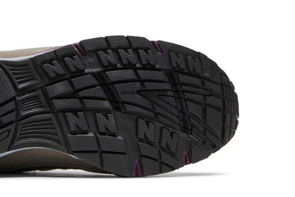 Кроссовки New Balance 991 (Женская размерная сетка)