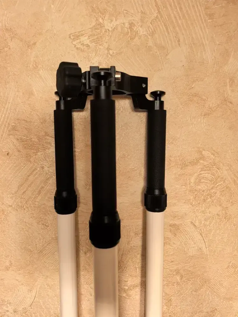 Трипод для вех CLS33 (GM-3A) алюминиевый геодезический