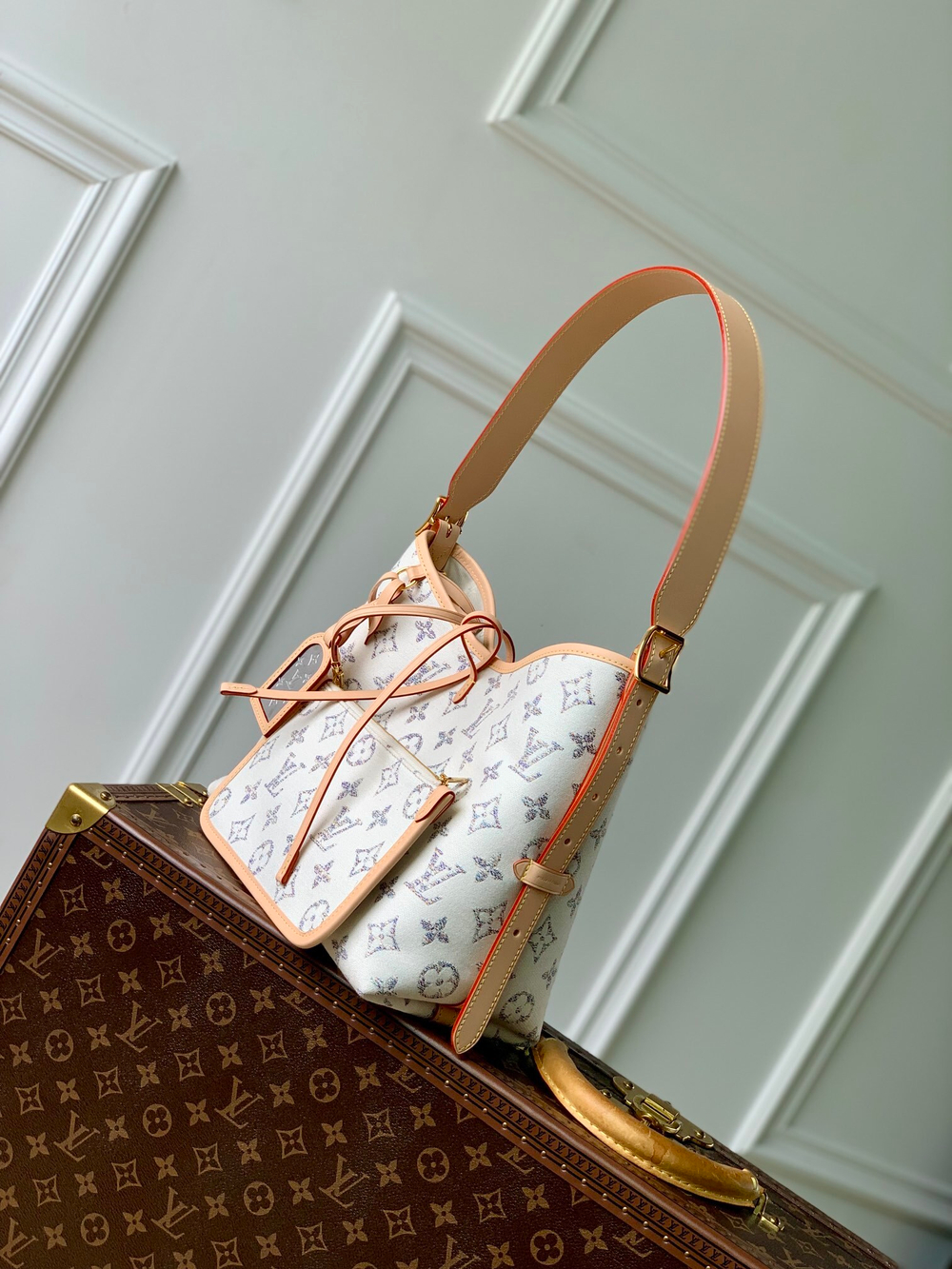 Louis Vuitton CarryAll PM