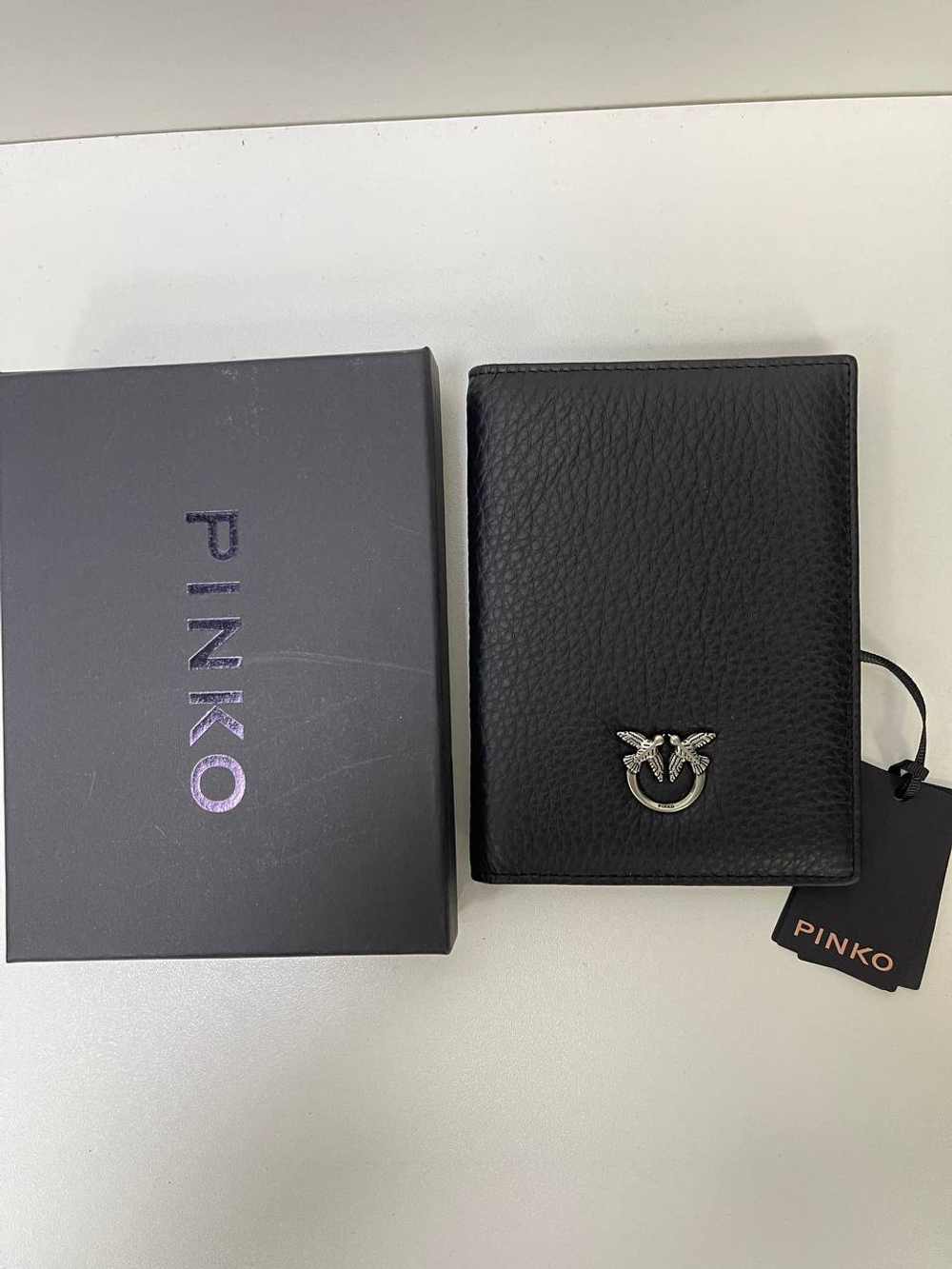 Обложка из натуральной кожи Pinko черная