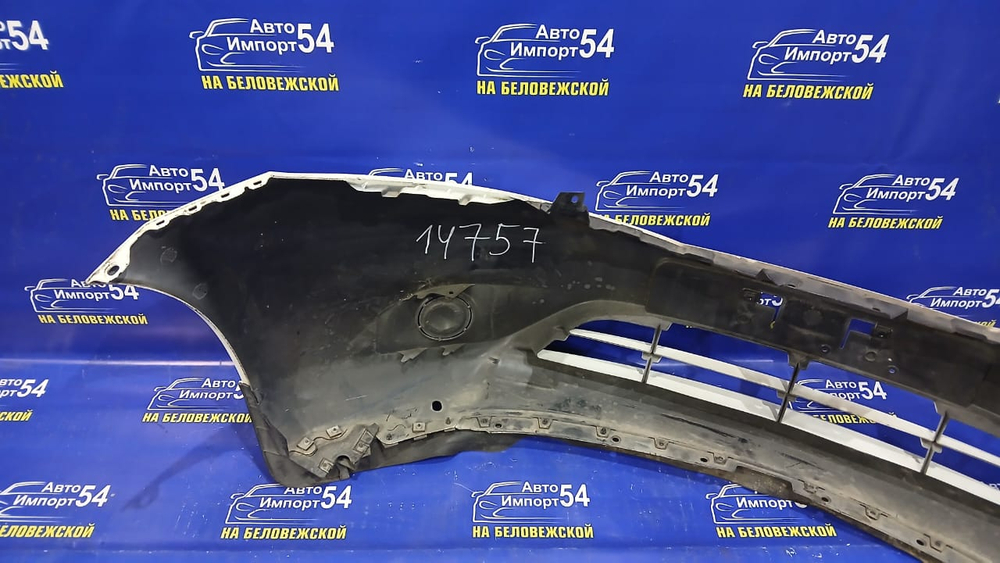 Бампер передний NISSAN NOTE 2012-2016