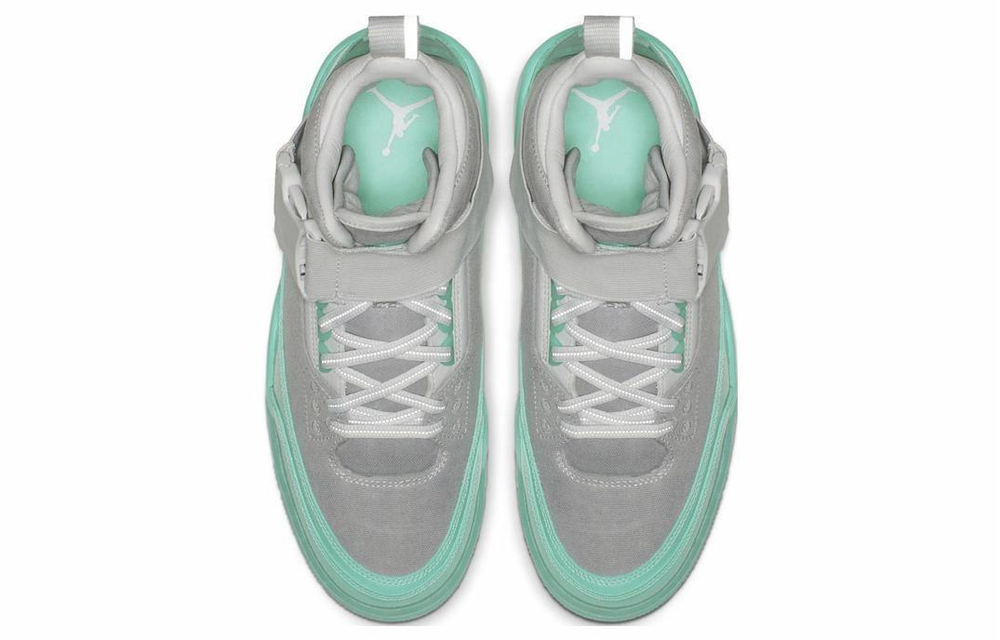 Кроссовки Jordan Air Jordan 3 Explorer (Женская размерная сетка)