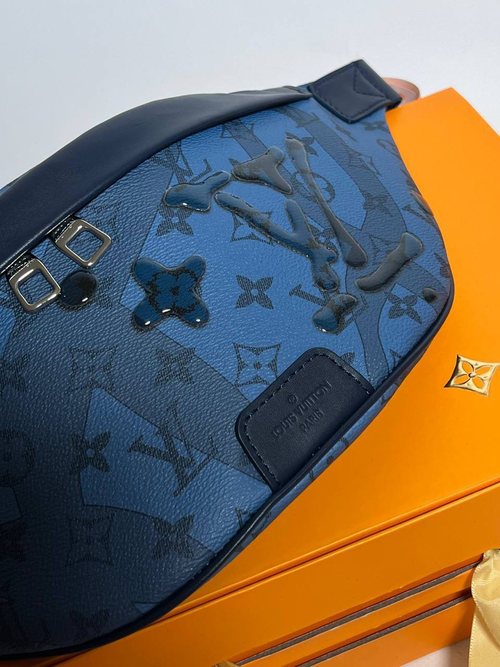Сумка поясная Louis Vuitton Discovery