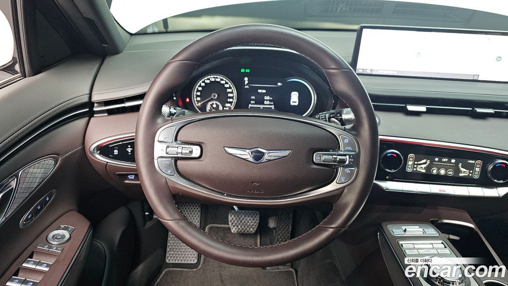 Genesis GV70 2.5T Бензин 2WD (06.2021)
