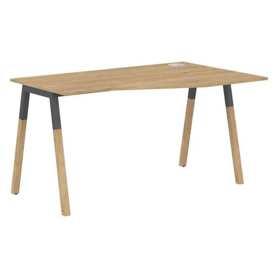 Стол FCT 1367(R)  1380х670х733 FORTA