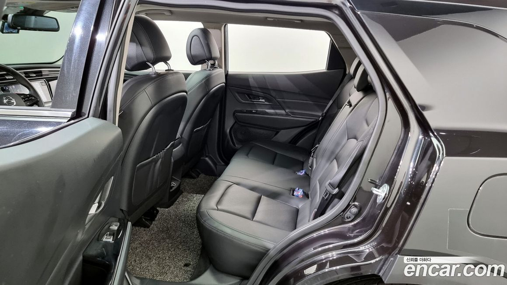 KG Mobility (Ssangyong) Beautiful Korando Бензин 1.5 2WD C5 (03.2020)