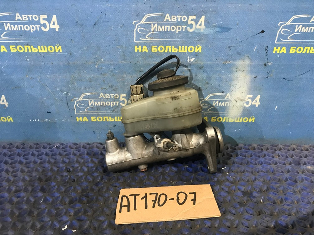 Главный тормозной цилиндр TOYOTA CORONA 1991
