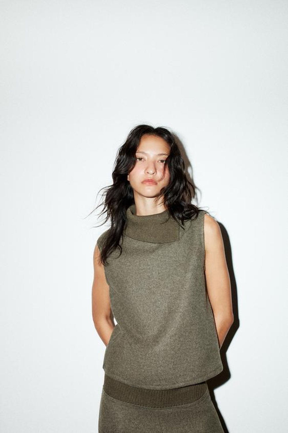 ZARA ЮБКА SOFT КЛЕШЕНОГО КРОЯ, ЗЕЛЕНЫЙ МЕЛАНЖ