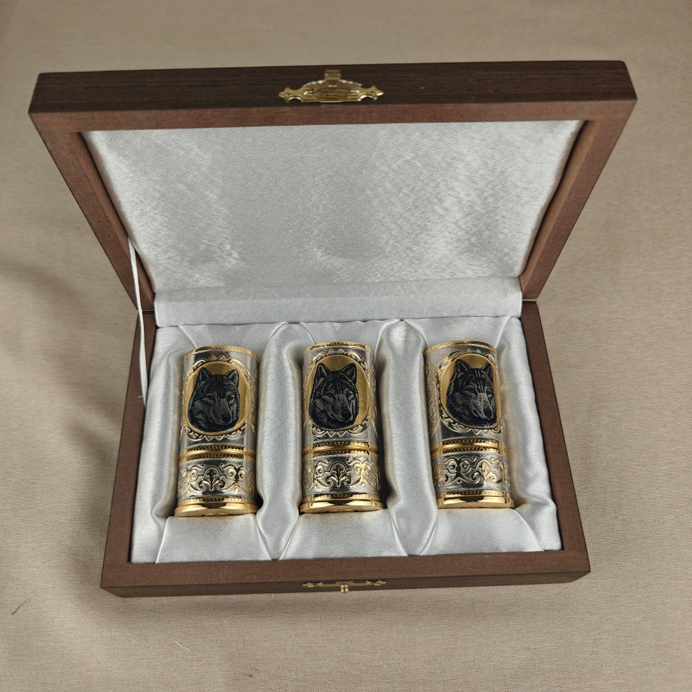 Подарочный набор на 3 персоны "Волки"