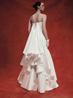 Корсетное платье макси из вискозы и шелка с оборками