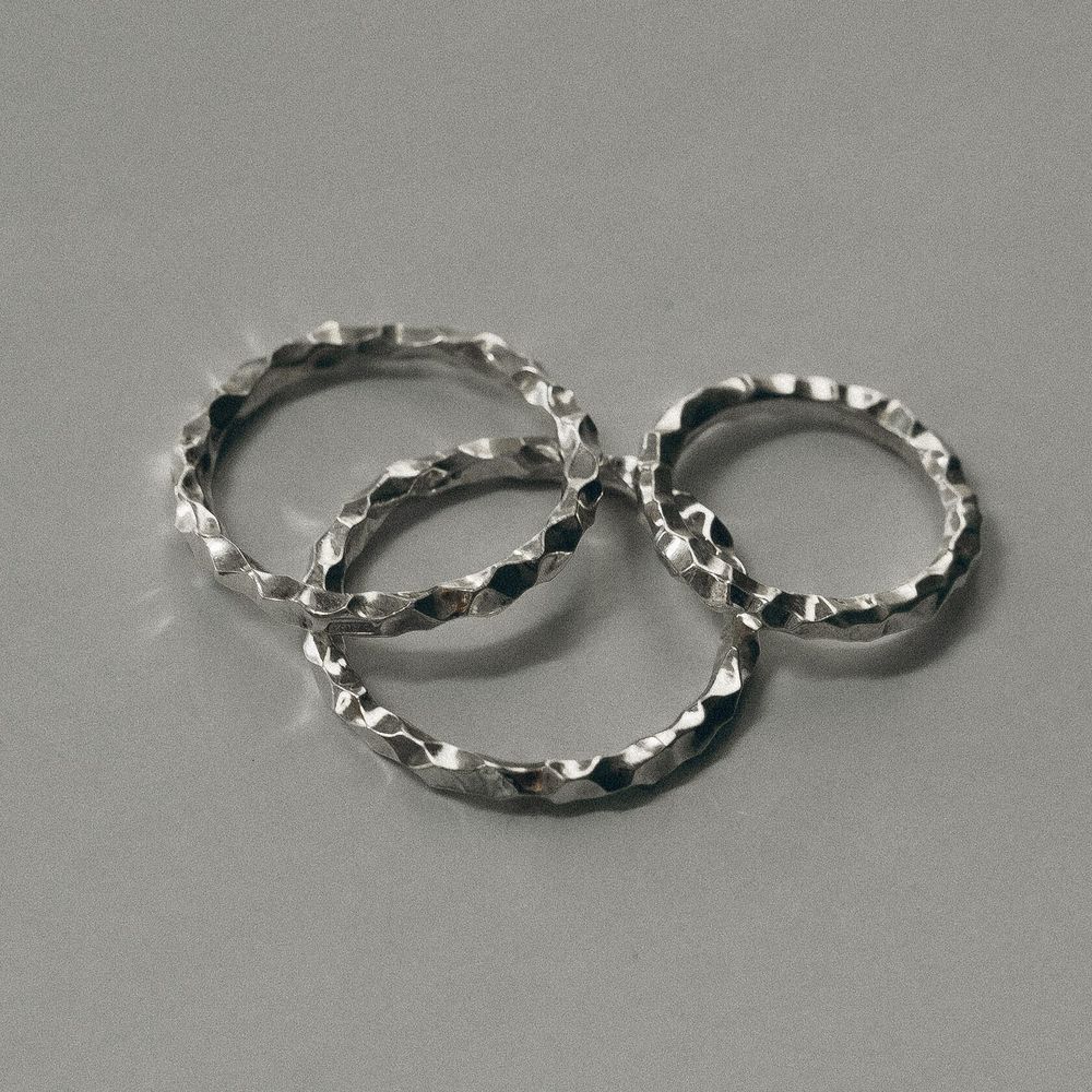 Кольцо кованое тонкое