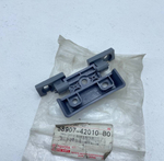 Петля крышки подлокотника 58907-42010-B0 5890742010B0