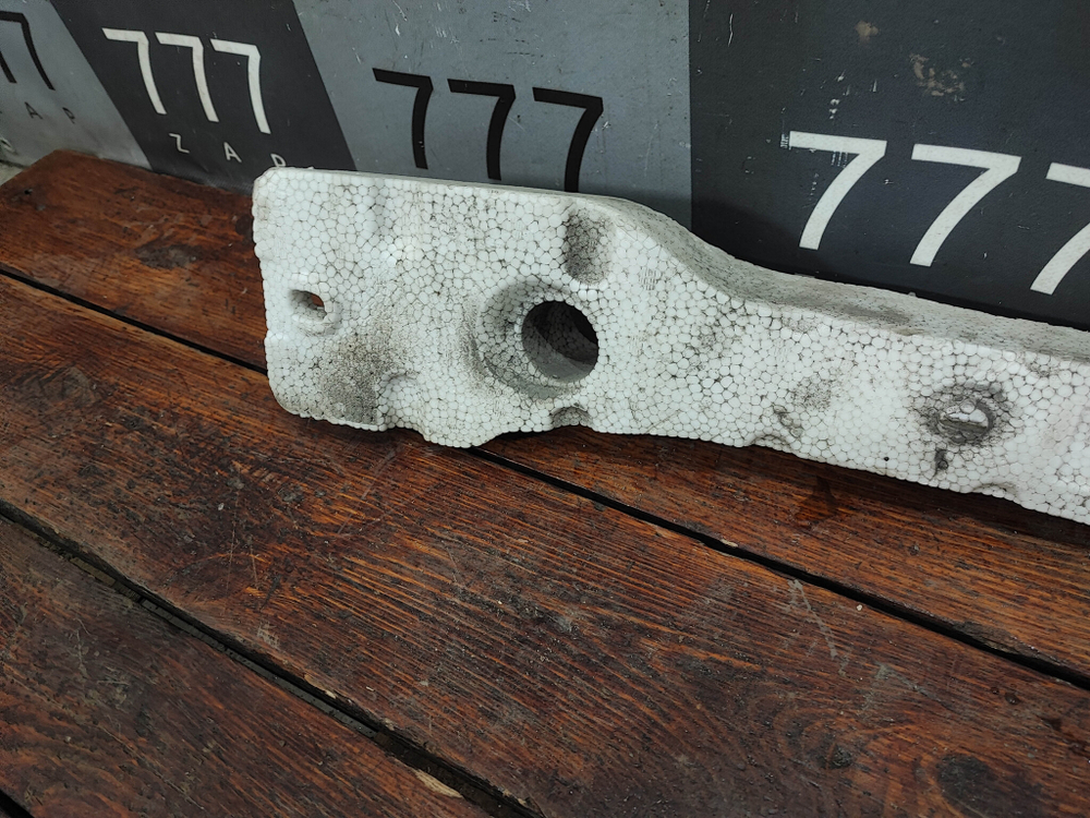 Абсорбер переднего бампера Mazda CX-5 1 (KE) 11-17 Б/У Оригинал KD5350111