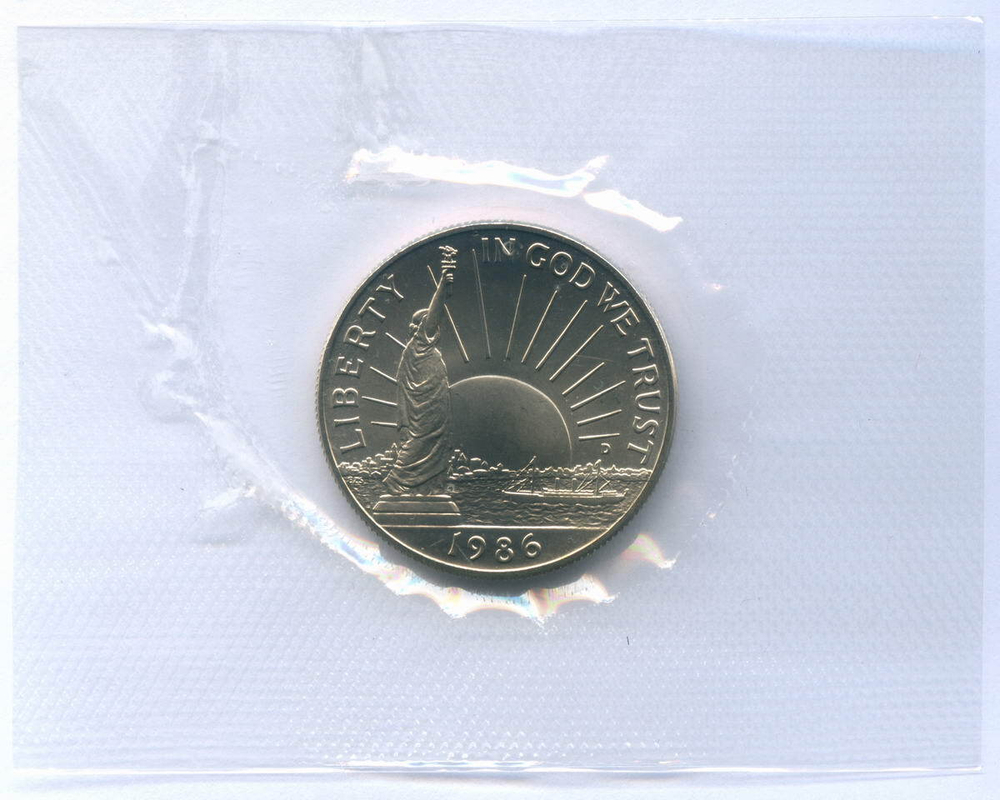 1/2 доллара 1986 (D). США. Нация иммигрантов. Медь с плакировкой UNC в родной коробке с сертификатом