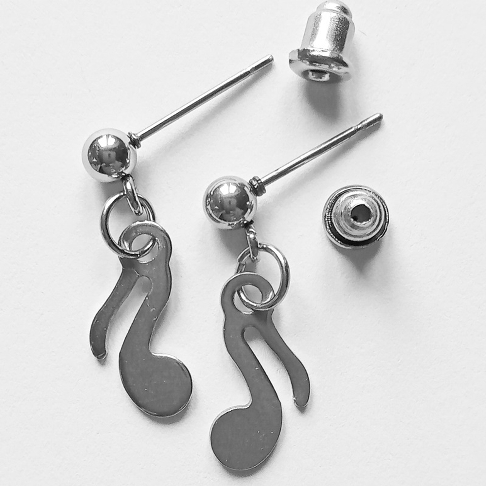 Серьги гвоздики "Нотки" (6х14мм) для прокола и украшения пирсинга ушей. Медицинская сталь. Цена за пару.